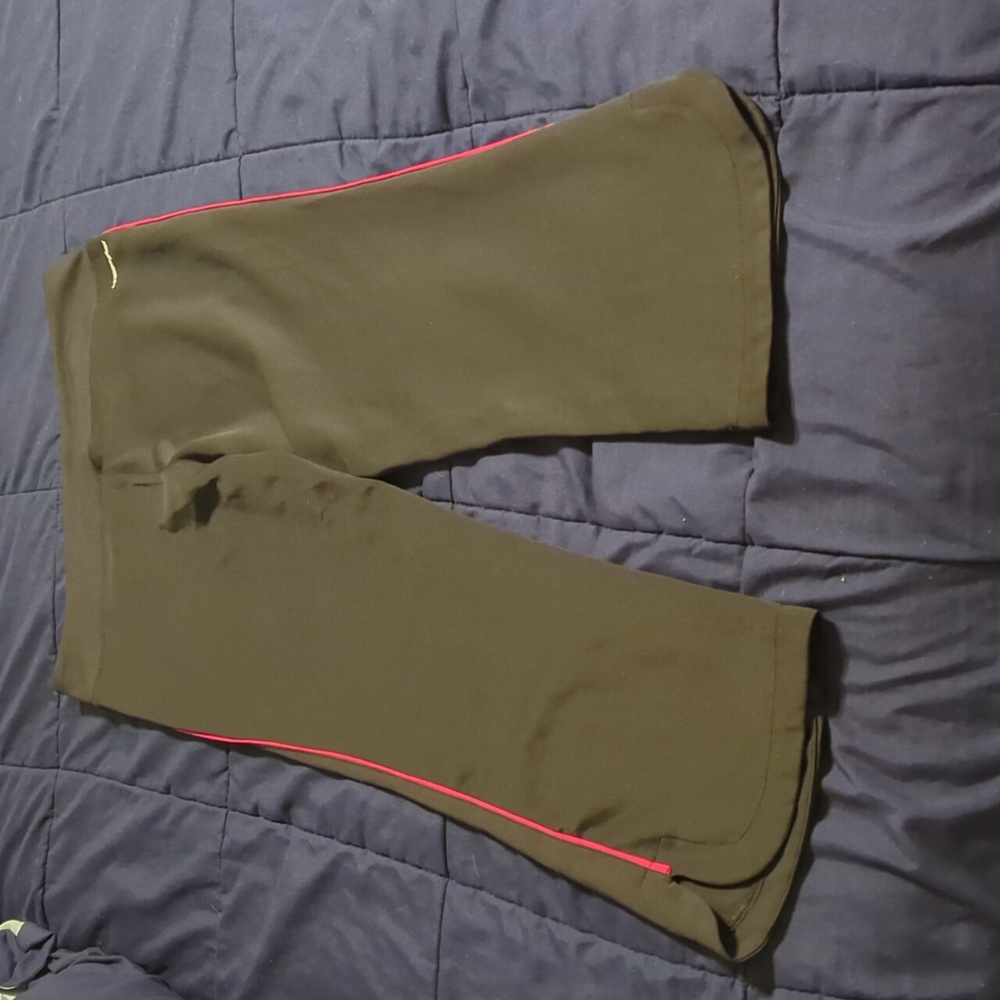 Workout Capris - image 3